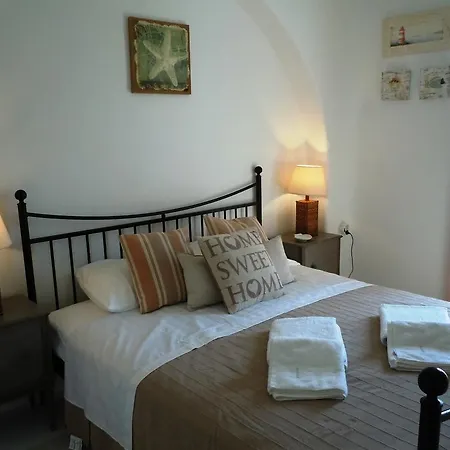 Anthos House 펜션 오르노스