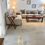 Nyaraló Anthos House *